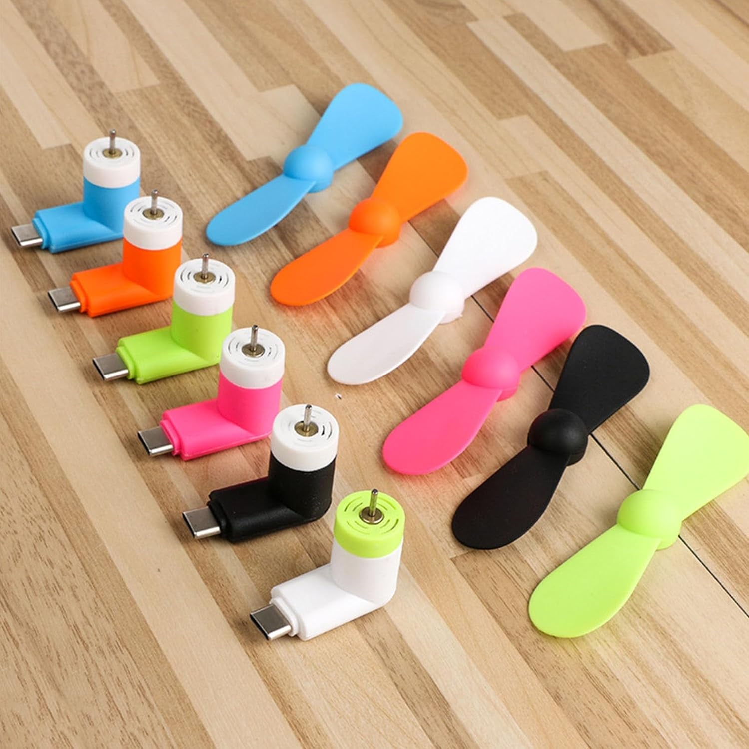 Portable USB-C Fan, Silicone, Small, Black, Energy-Efficient Operation